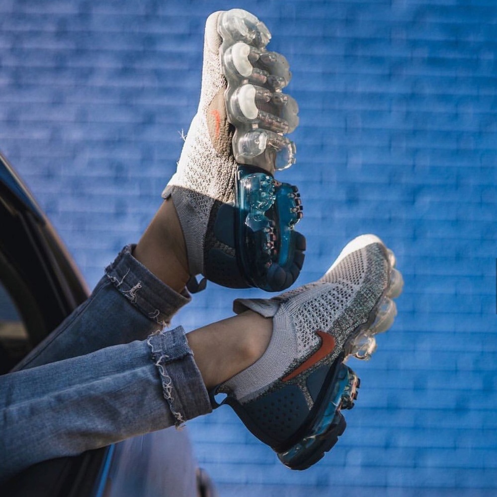 NWT Nike Air Vapormax Flyknit Moc 2